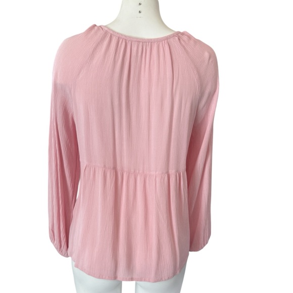 Old Navy pink top, peasant style, boho, ties, size small - Picture 6 of 9